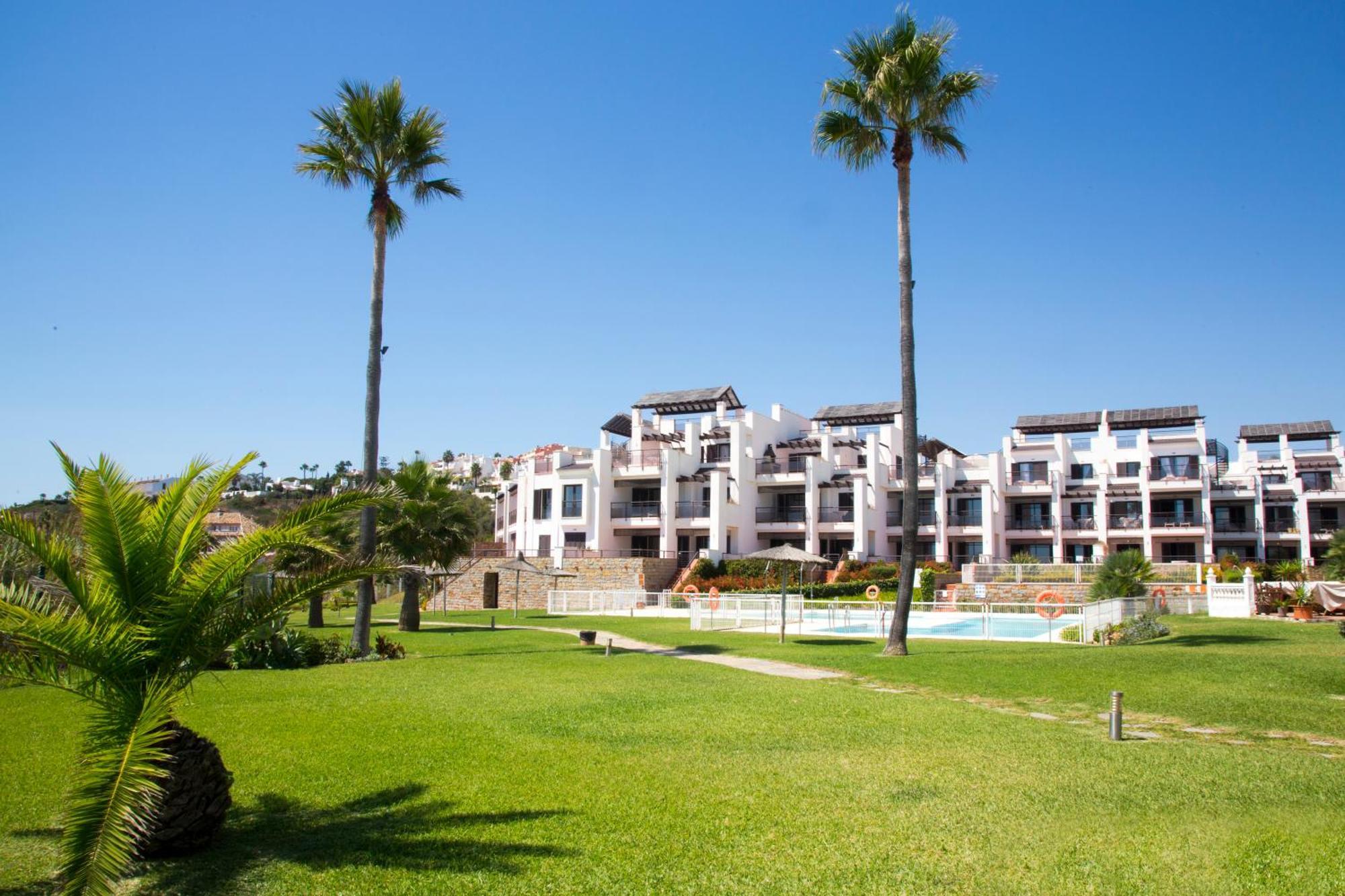 Luxury Casares Del Mar Dp7 Lägenhet Exteriör bild